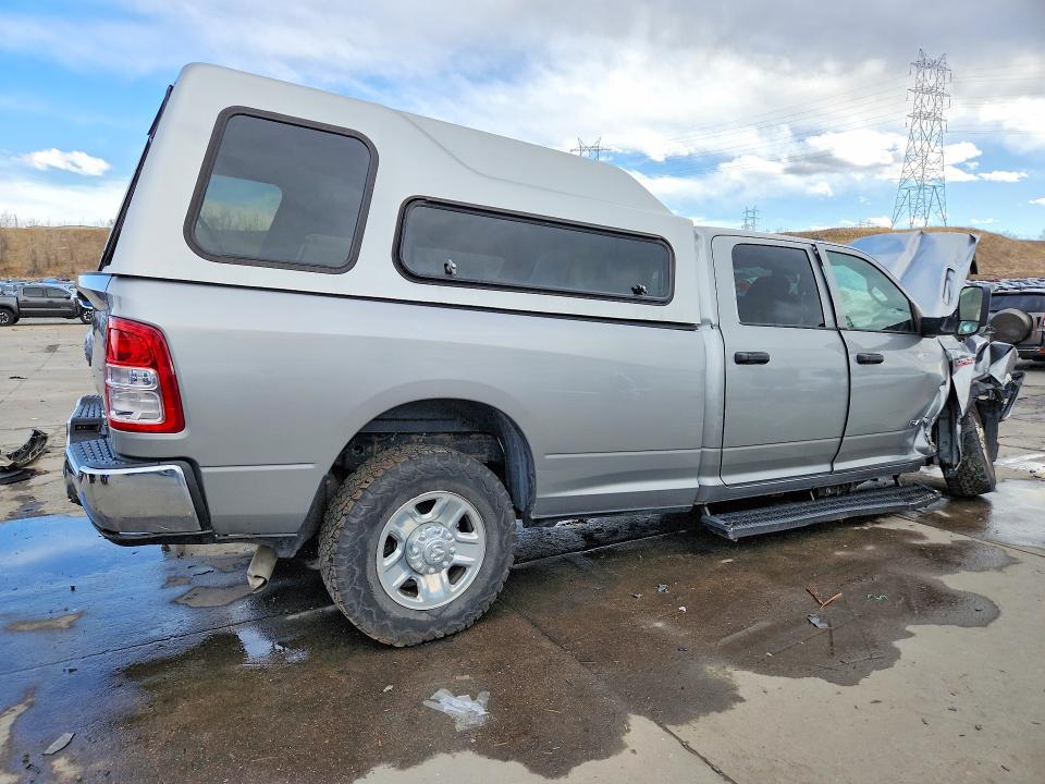 41641106 :رقم المزاد ، 3C6UR5HJ1KG591186 vin ، 2019 Ram 2500 مزاد بيع