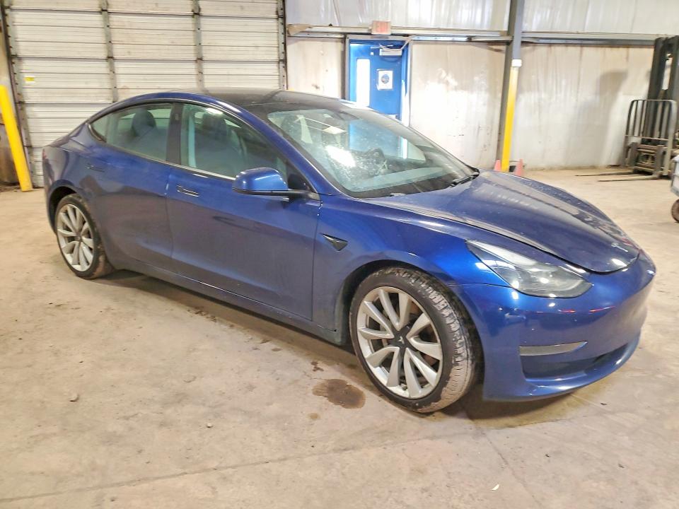 47259166 :رقم المزاد ، 5YJ3E1EA5NF372612 vin ، 2022 Tesla Model 3 مزاد بيع