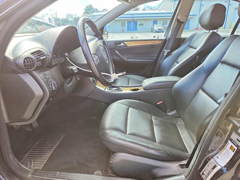 46127676 :رقم المزاد ، WDBRF52H17A931292 vin ، 2007 Mercedes-benz C مزاد بيع