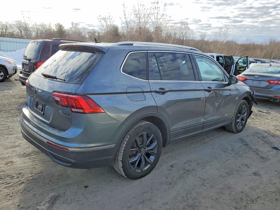 Продаж на аукціоні авто 2022 Volkswagen Tiguan, vin: 3VV2B7AX0NM086245, номер лоту: 79393165