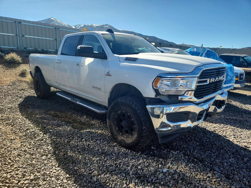 Продажа на аукционе авто 2021 Ram 3500, vin: 3C63R3HLXMG549197, номер лота: 46577326