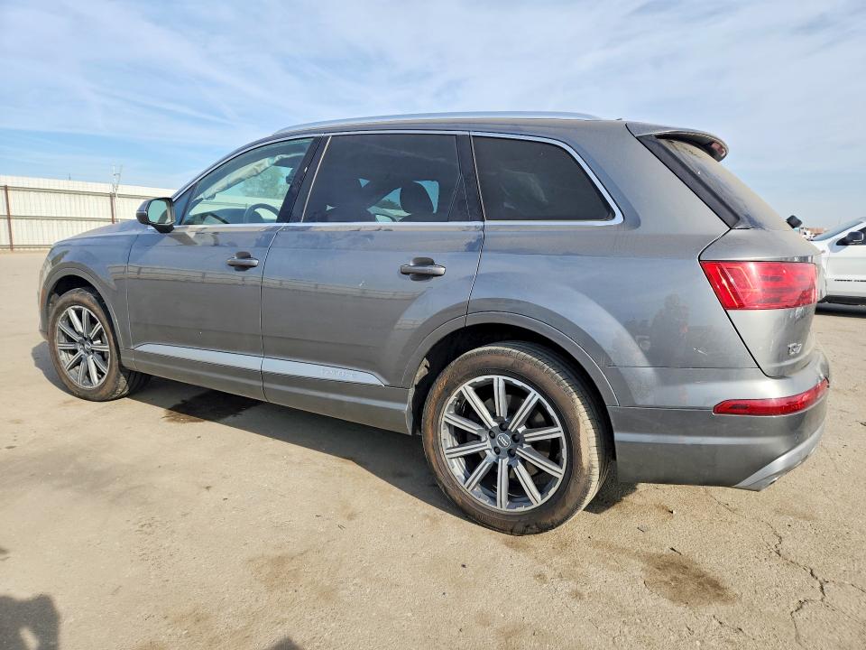 Продажа на аукционе авто 2017 Audi Q7, vin: WA1LAAF72HD016719, номер лота: 47391716