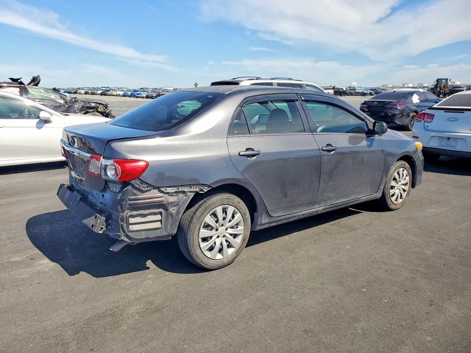 Продажа на аукционе авто 2013 Toyota Corolla, vin: 2T1BU4EE9DC990389, номер лота: 46352066