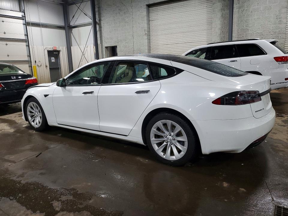 2017 Tesla Model S მანქანა იყიდება აუქციონზე, vin: 5YJSA1E29HF205559, აუქციონის ნომერი: 47806636