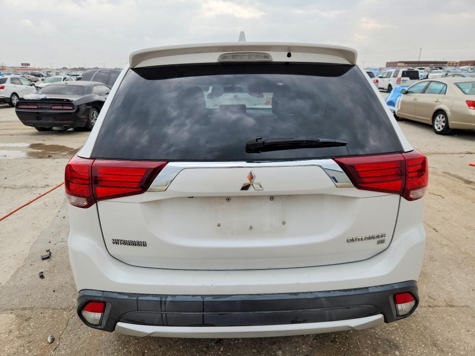 Продаж на аукціоні авто 2017 Mitsubishi Outlander, vin: JA4AD3A38HZ042078, номер лоту: 79949115