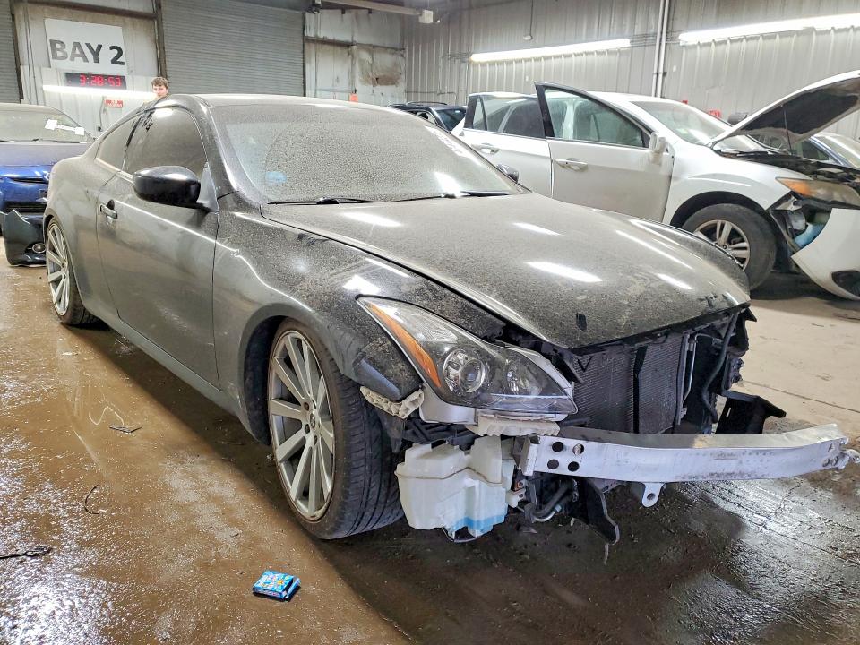 2014 Infiniti Q60 Coupe მანქანა იყიდება აუქციონზე, vin: JN1CV6EL1EM131316, აუქციონის ნომერი: 47444316