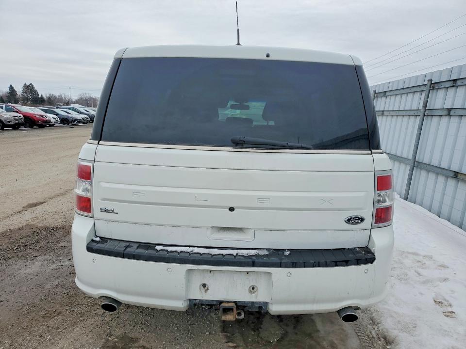 73839535 :رقم المزاد ، 2FMGK5C85GBA12897 vin ، 2016 Ford Flex مزاد بيع