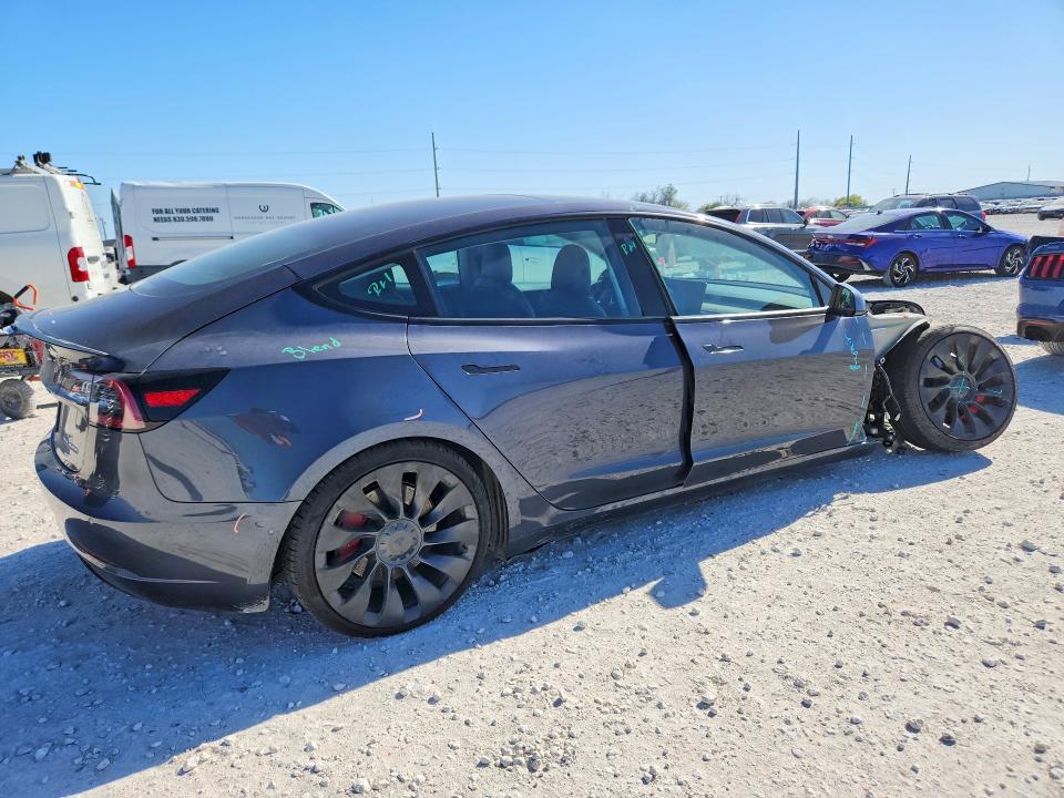 Продажа на аукционе авто 2022 Tesla Model 3, vin: 5YJ3E1EC6NF262184, номер лота: 46679696