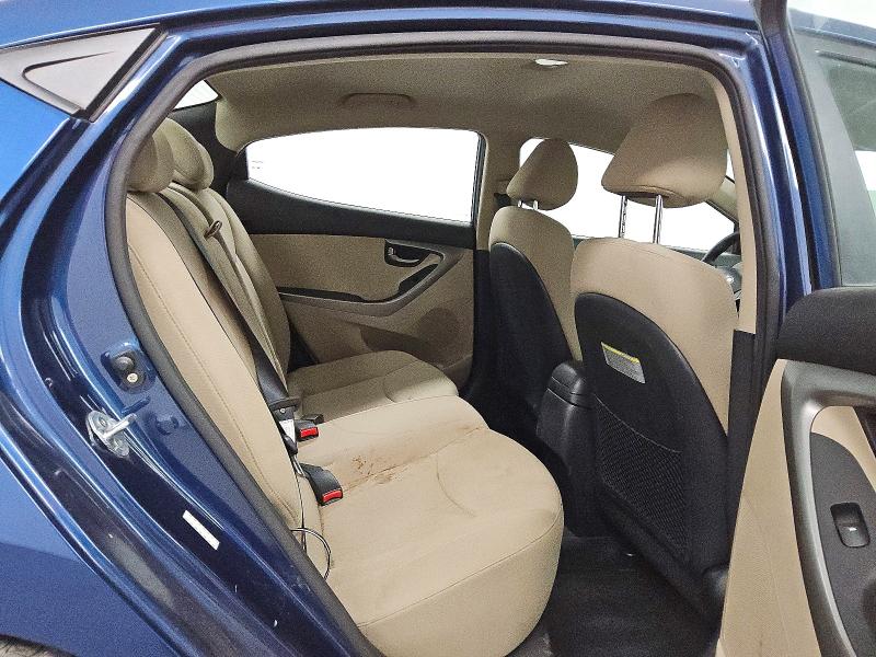 Продаж на аукціоні авто 2015 Hyundai Elantra, vin: KMHDH4AE8FU456112, номер лоту: 77011205