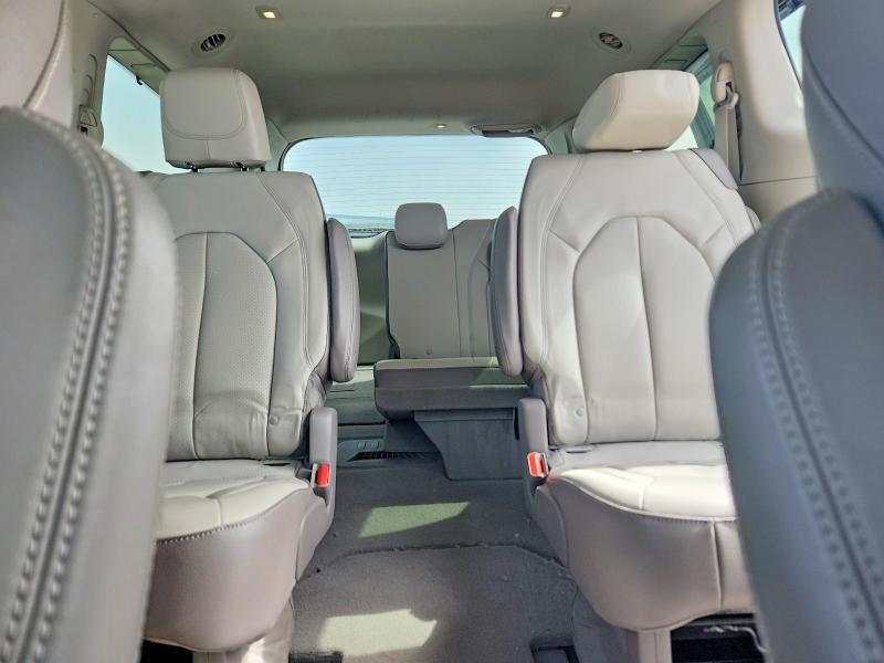 45814826 :رقم المزاد ، 2C4RC1EG6HR525561 vin ، 2017 Chrysler Pacifica مزاد بيع