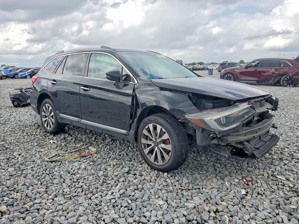 Aukcja sprzedaży 2018 Subaru Outback, vin: 4S4BSATC8J3358392, numer aukcji: 46108316