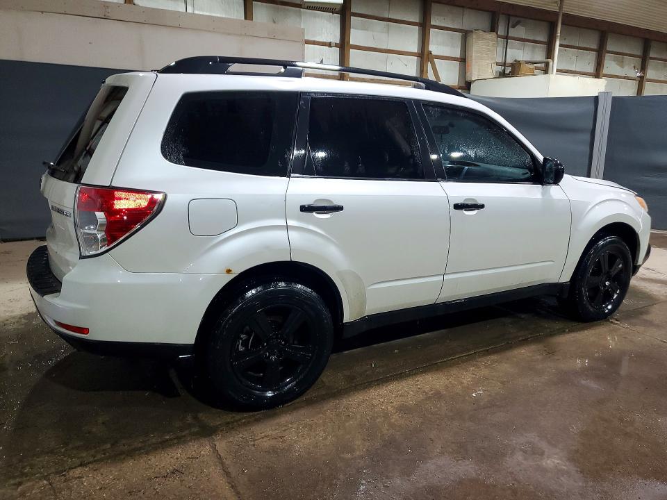 2011 Subaru Forester მანქანა იყიდება აუქციონზე, vin: JF2SHBBC9BH731102, აუქციონის ნომერი: 79737485