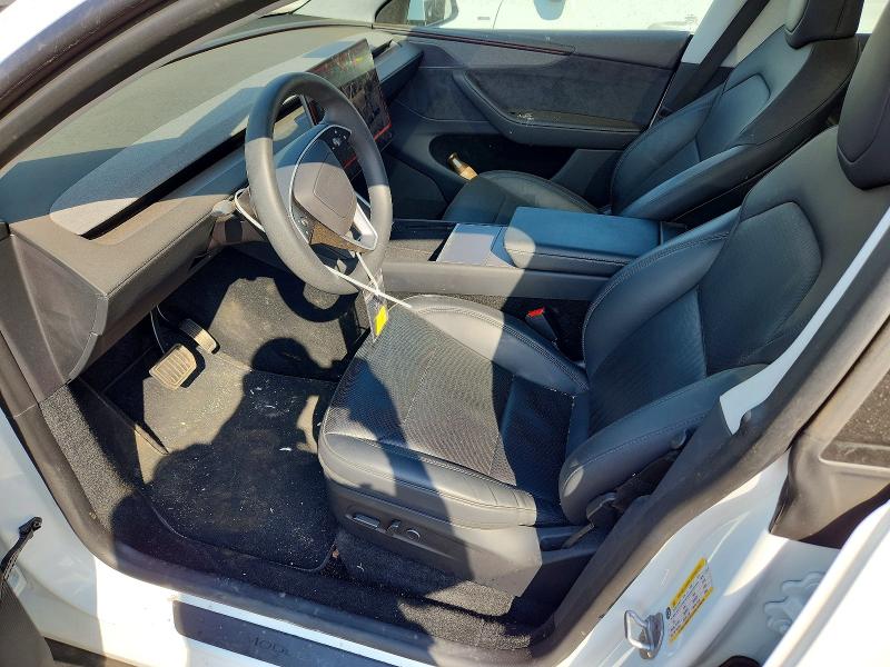 46437366 :رقم المزاد ، 7SAYGDED4TA415636 vin ، 2026 Tesla Model Y مزاد بيع
