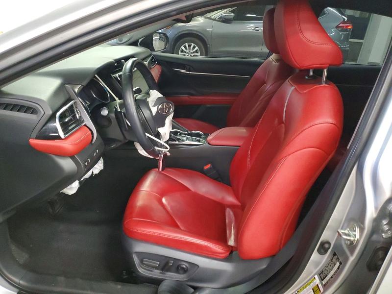 Продажа на аукционе авто 2018 Toyota Camry, vin: 4T1B61HK8JU136840, номер лота: 48157176