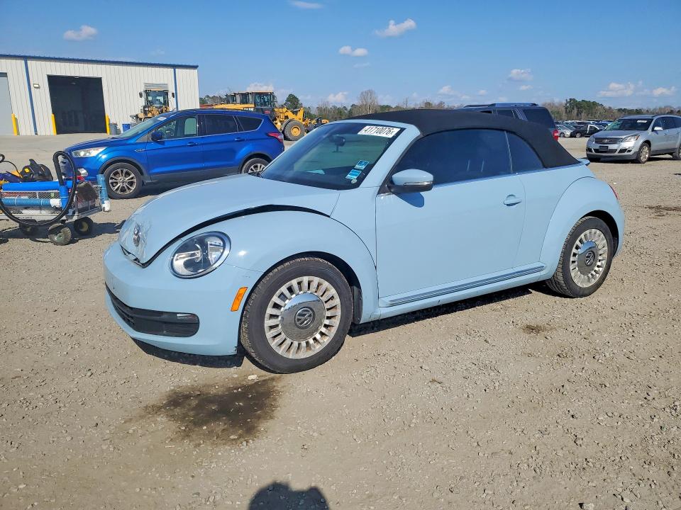 2013 Volkswagen Beetle მანქანა იყიდება აუქციონზე, vin: 3VW5P7AT8DM826033, აუქციონის ნომერი: 41710076