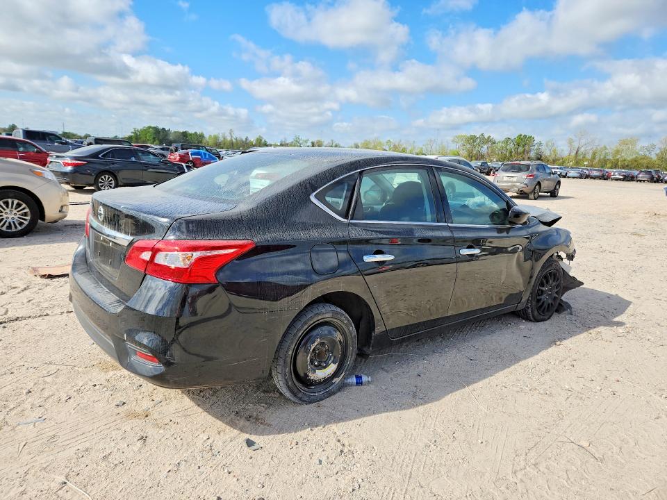 46959976 :رقم المزاد ، 3N1AB7AP6JY248833 vin ، 2018 Nissan Sentra مزاد بيع