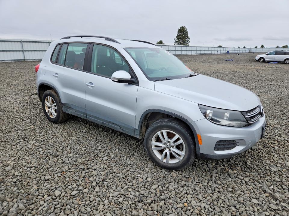 45655516 :رقم المزاد ، WVGBV7AX5HK017287 vin ، 2017 Volkswagen Tiguan مزاد بيع