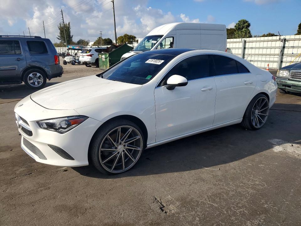 Продажа на аукционе авто 2020 Mercedes-benz Cla, vin: WDD5J4GB1LN074722, номер лота: 41618026