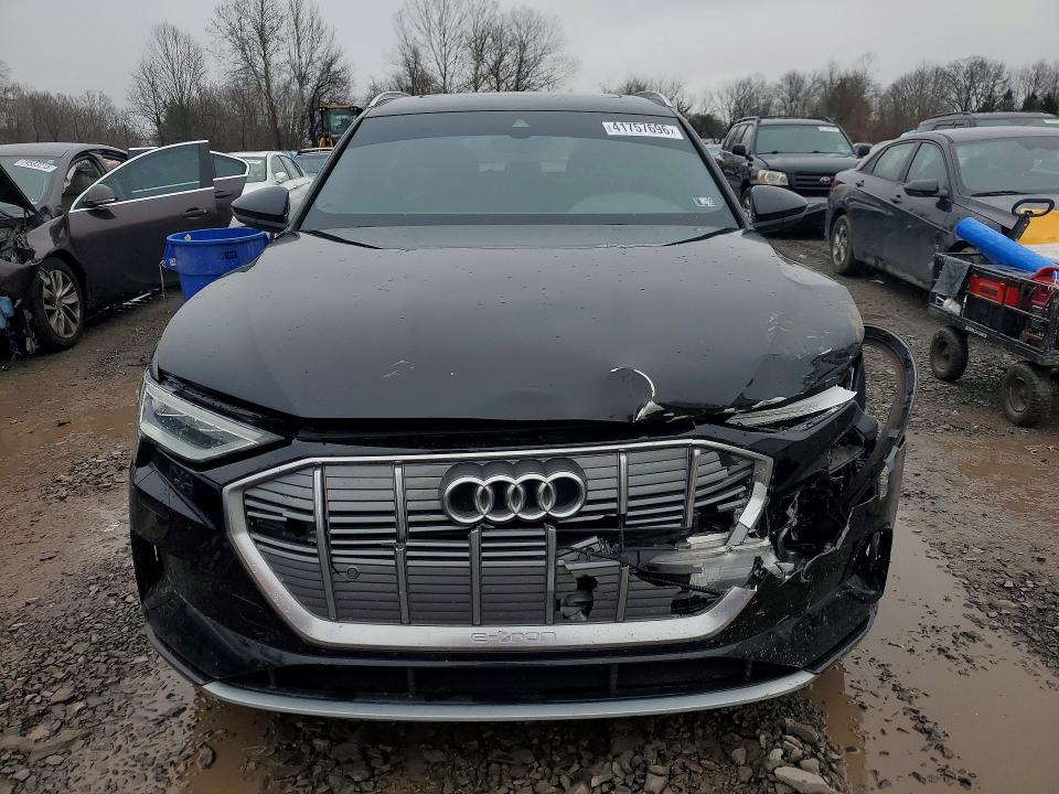 Aukcja sprzedaży 2022 Audi E-tron, vin: WA1AAAGE1NB005612, numer aukcji: 41757696