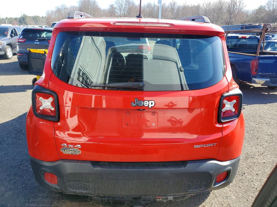 2016 Jeep Renegade მანქანა იყიდება აუქციონზე, vin: ZACCJBAT5GPD89575, აუქციონის ნომერი: 47353056