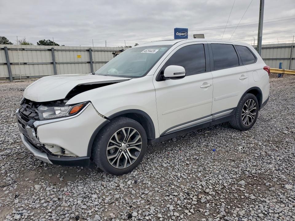 Продаж на аукціоні авто 2018 Mitsubishi Outlander, vin: JA4AD3A39JZ012769, номер лоту: 46294426