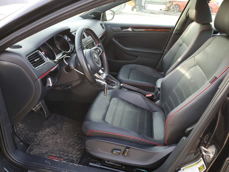 46086426 :رقم المزاد ، 3VW4T7AJXFM300835 vin ، 2015 Volkswagen Jetta مزاد بيع
