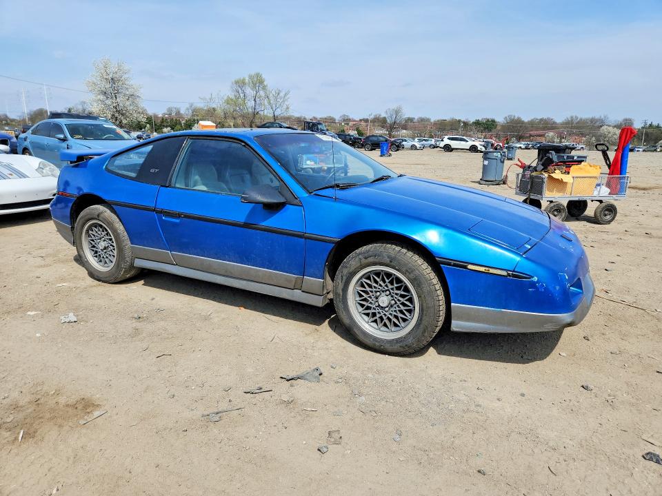 1987 Pontiac Fiero მანქანა იყიდება აუქციონზე, vin: 1G2PG1193HP231186, აუქციონის ნომერი: 47724116
