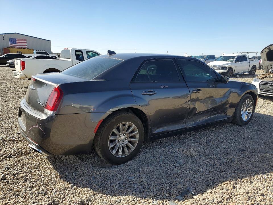 Продаж на аукціоні авто 2018 Chrysler 300, vin: 2C3CCABG5JH214200, номер лоту: 45924266