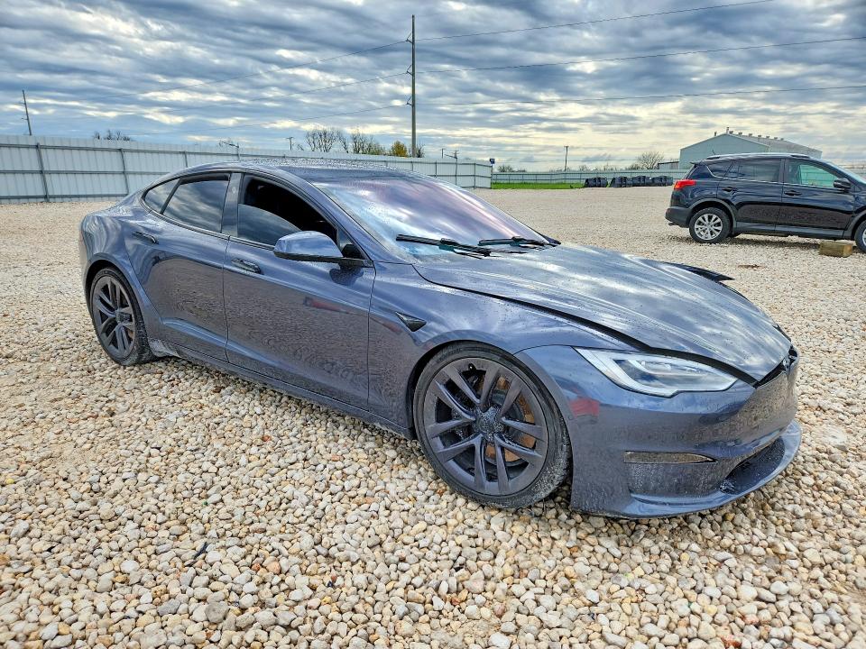 Продажа на аукционе авто 2021 Tesla Model S, vin: 5YJSA1E69MF453016, номер лота: 45829056