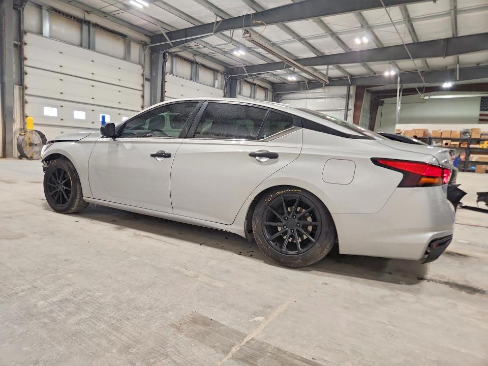46387006 :رقم المزاد ، 1N4BL4BV3KC227075 vin ، 2019 Nissan Altima مزاد بيع