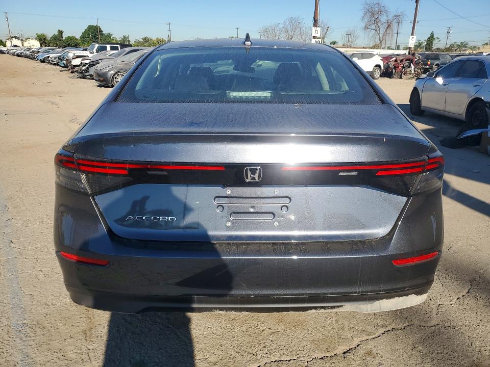 2025 Honda Accord მანქანა იყიდება აუქციონზე, vin: 1HGCY1F28SA084197, აუქციონის ნომერი: 46748126