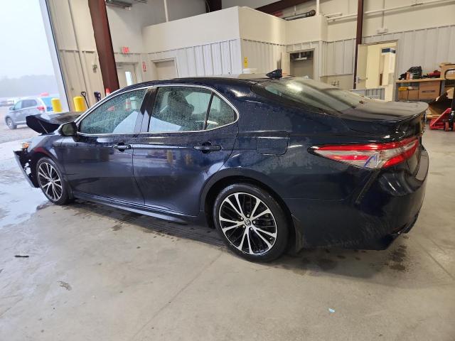 79668515 :رقم المزاد ، 4T1B11HK6KU702624 vin ، 2019 Toyota Camry مزاد بيع