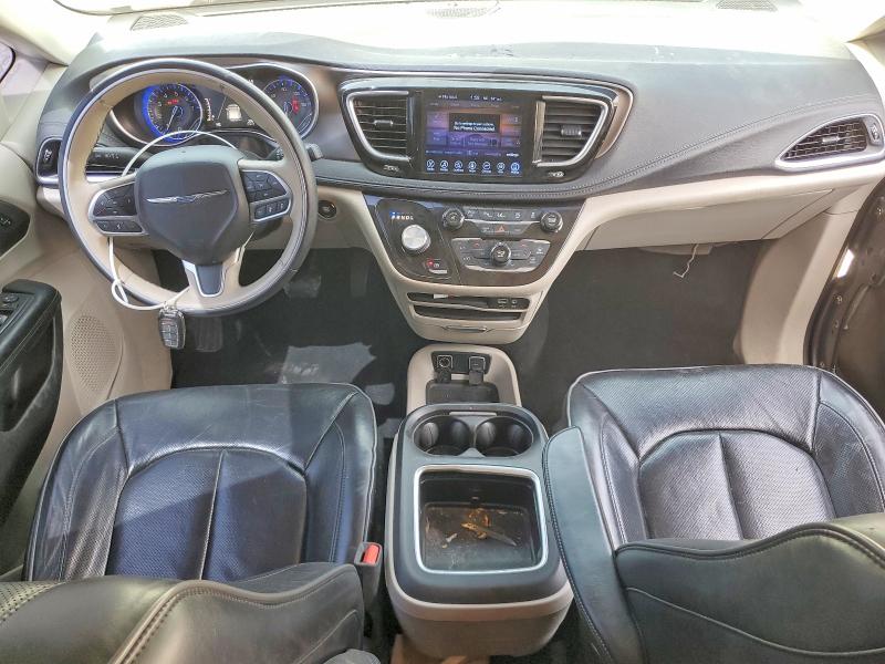 46732196 :رقم المزاد ، 2C4RC1GG9HR744415 vin ، 2017 Chrysler Pacifica مزاد بيع