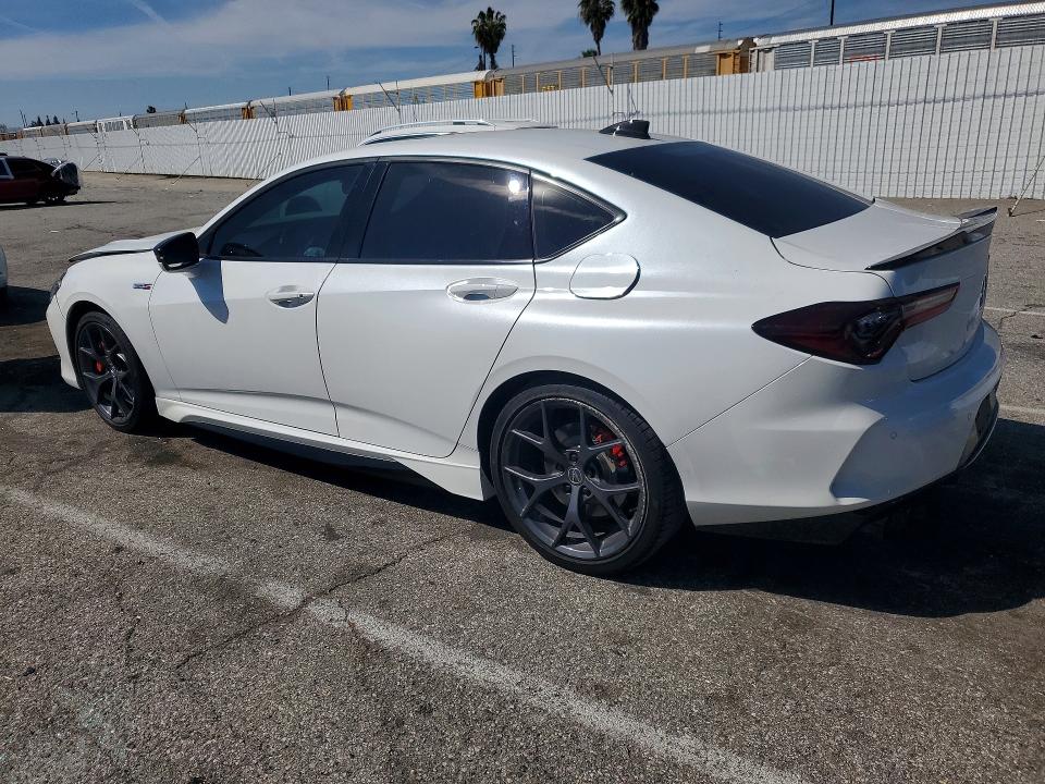 47892756 :رقم المزاد ، 19UUB7F97PA000576 vin ، 2023 Acura Tlx مزاد بيع