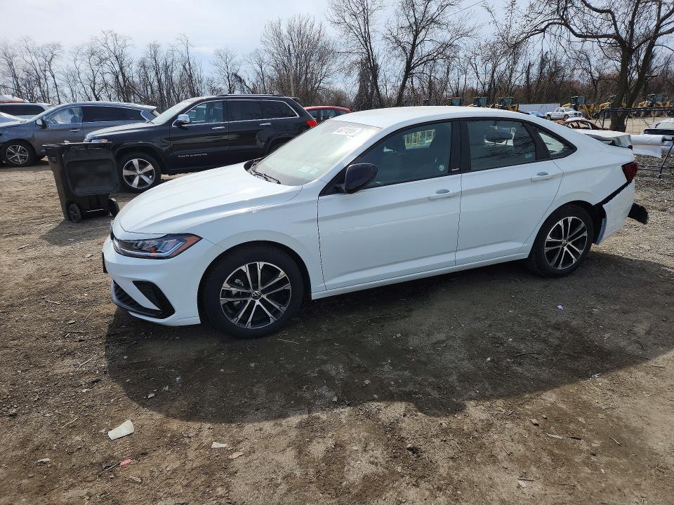 Auction sale of the 2025 Volkswagen Jetta, vin: 3VWBX7BU3SM068870, lot number: 46771246