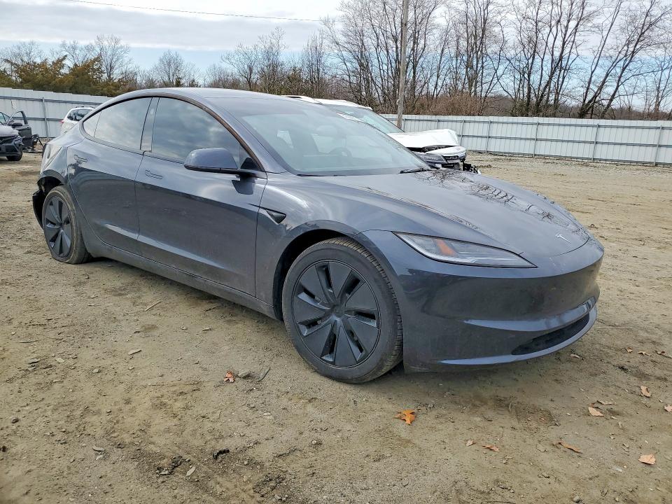Продажа на аукционе авто 2024 Tesla Model 3, vin: 5YJ3E1EA5RF749137, номер лота: 46809176