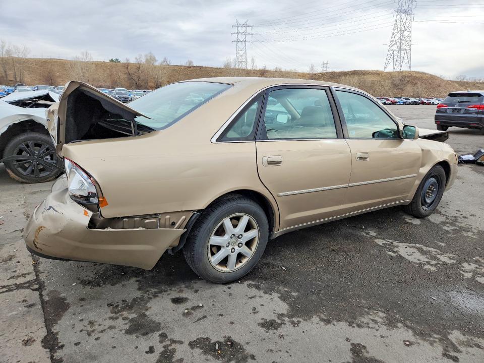 46054286 :رقم المزاد ، 4T1BF28B9YU108156 vin ، 2000 Toyota Avalon مزاد بيع