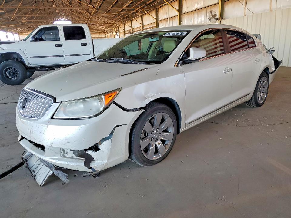 46742676 :رقم المزاد ، 1G4GE5GD1BF298320 vin ، 2011 Buick Lacrosse مزاد بيع