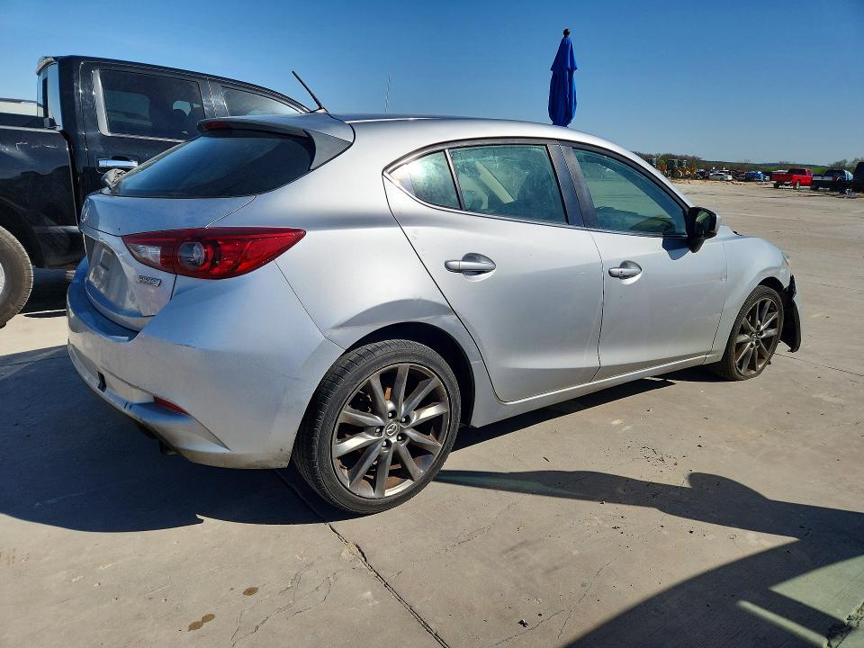 2018 Mazda 3 მანქანა იყიდება აუქციონზე, vin: 3MZBN1L39JM181178, აუქციონის ნომერი: 46222786
