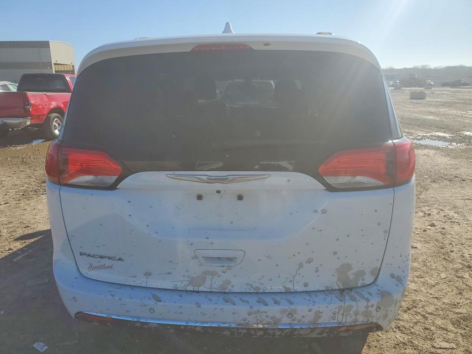 41957726 :رقم المزاد ، 2C4RC1BG7HR523418 vin ، 2017 Chrysler Pacifica مزاد بيع