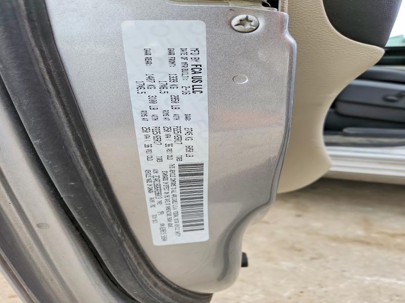 2016 Chrysler Town & Country მანქანა იყიდება აუქციონზე, vin: 2C4RC1BG8GR296013, აუქციონის ნომერი: 47298656