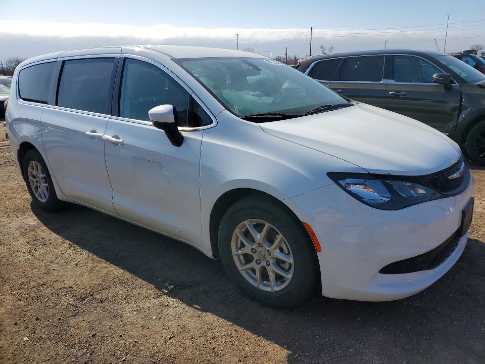 Продажа на аукционе авто 2022 Chrysler Voyager, vin: 2C4RC1CG0NR104160, номер лота: 45552086