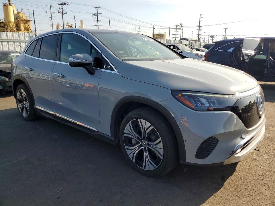 47260646 :رقم المزاد ، 4JGGM1CB4RA051803 vin ، 2024 Mercedes-benz Eqe Suv مزاد بيع