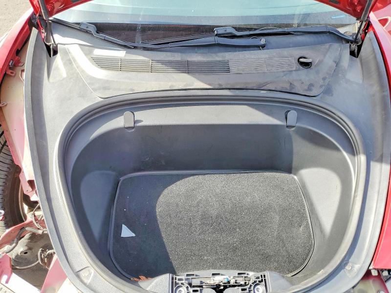 47839606 :رقم المزاد ، 5YJ3E1EA2JF049242 vin ، 2018 Tesla Model 3 مزاد بيع