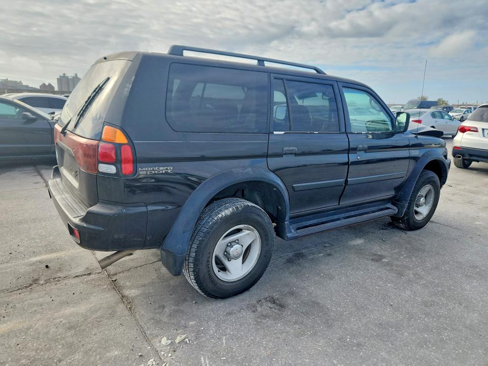 Продаж на аукціоні авто 2001 Mitsubishi Montero, vin: JA4LS21H91P002730, номер лоту: 79643055