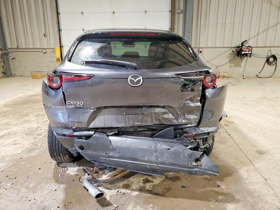 48028836 :رقم المزاد ، 3MVDMBBLXMM222782 vin ، 2021 Mazda Cx-30 مزاد بيع