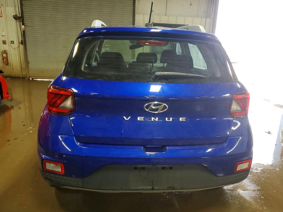 Продажа на аукционе авто 2024 Hyundai Venue, vin: KMHRC8A38RU299566, номер лота: 47049366