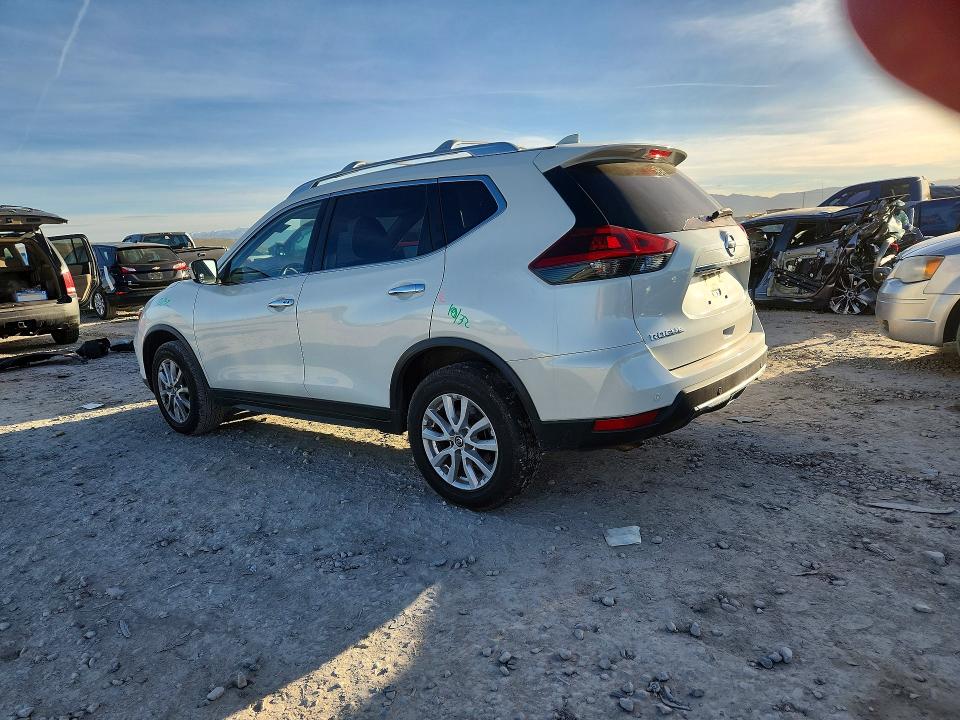 Продажа на аукционе авто 2020 Nissan Rogue, vin: JN8AT2MV0LW106967, номер лота: 45875566