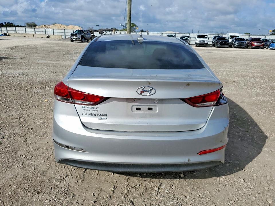 Продажа на аукционе авто 2017 Hyundai Elantra, vin: 5NPD74LF7HH077449, номер лота: 79738715