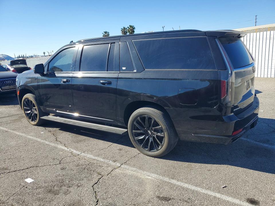 2021 Cadillac Escalade მანქანა იყიდება აუქციონზე, vin: 1GYS4RKL0MR243635, აუქციონის ნომერი: 46954136